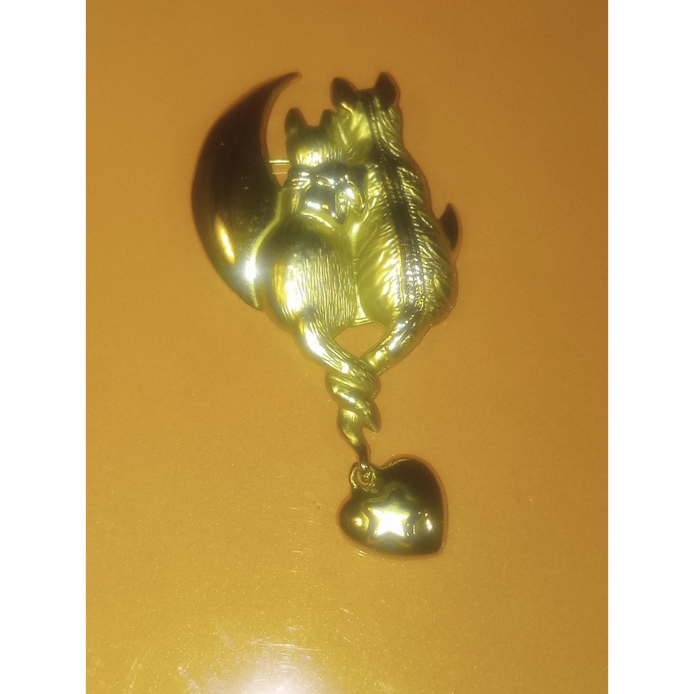AJC Cat Tails Moon Star Brooch Gold Tone 3 1/4 Inch Vintage 1980
